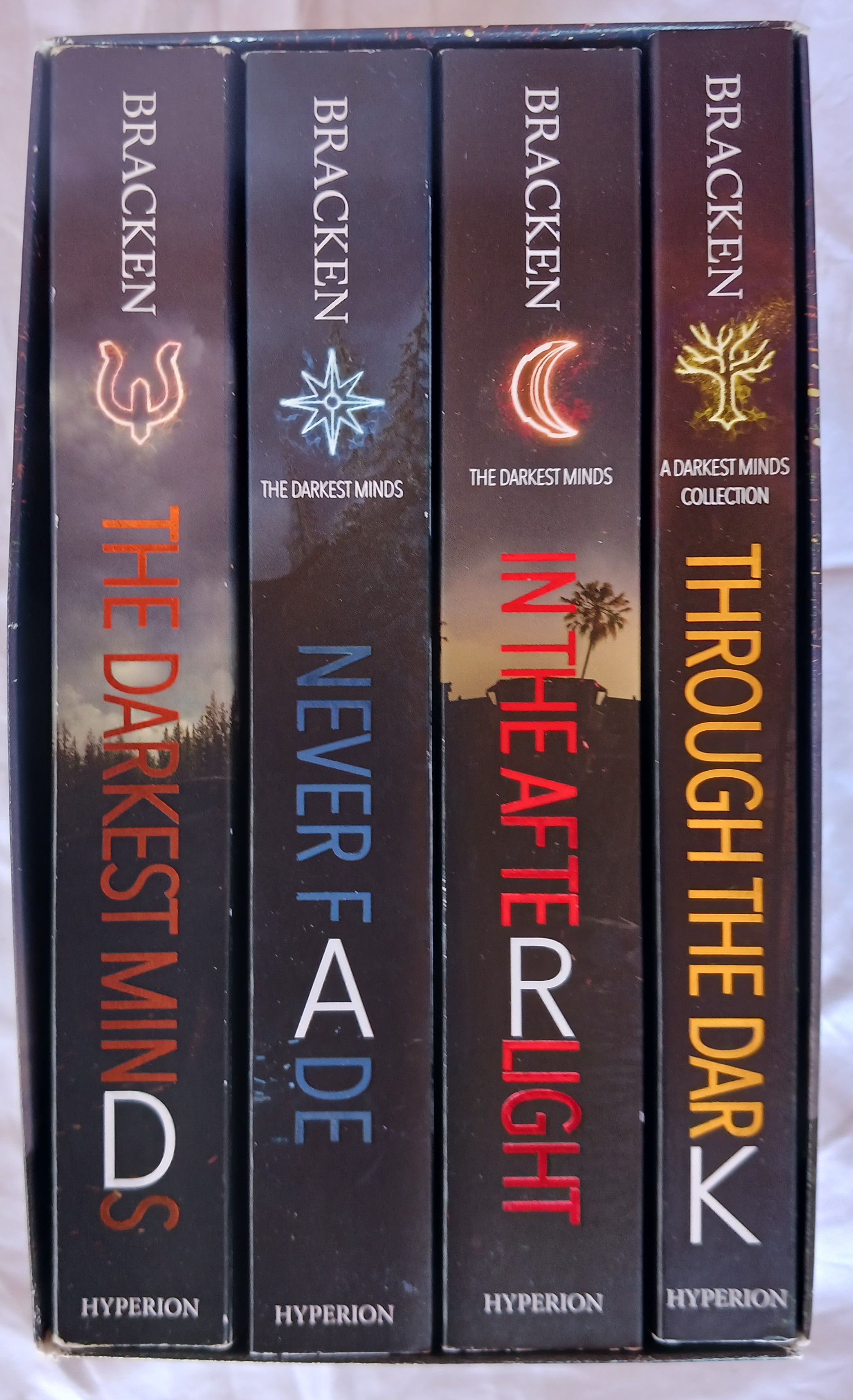 The Darkest Minds Series Boxed Set [4-Book Paperback Boxed Set]