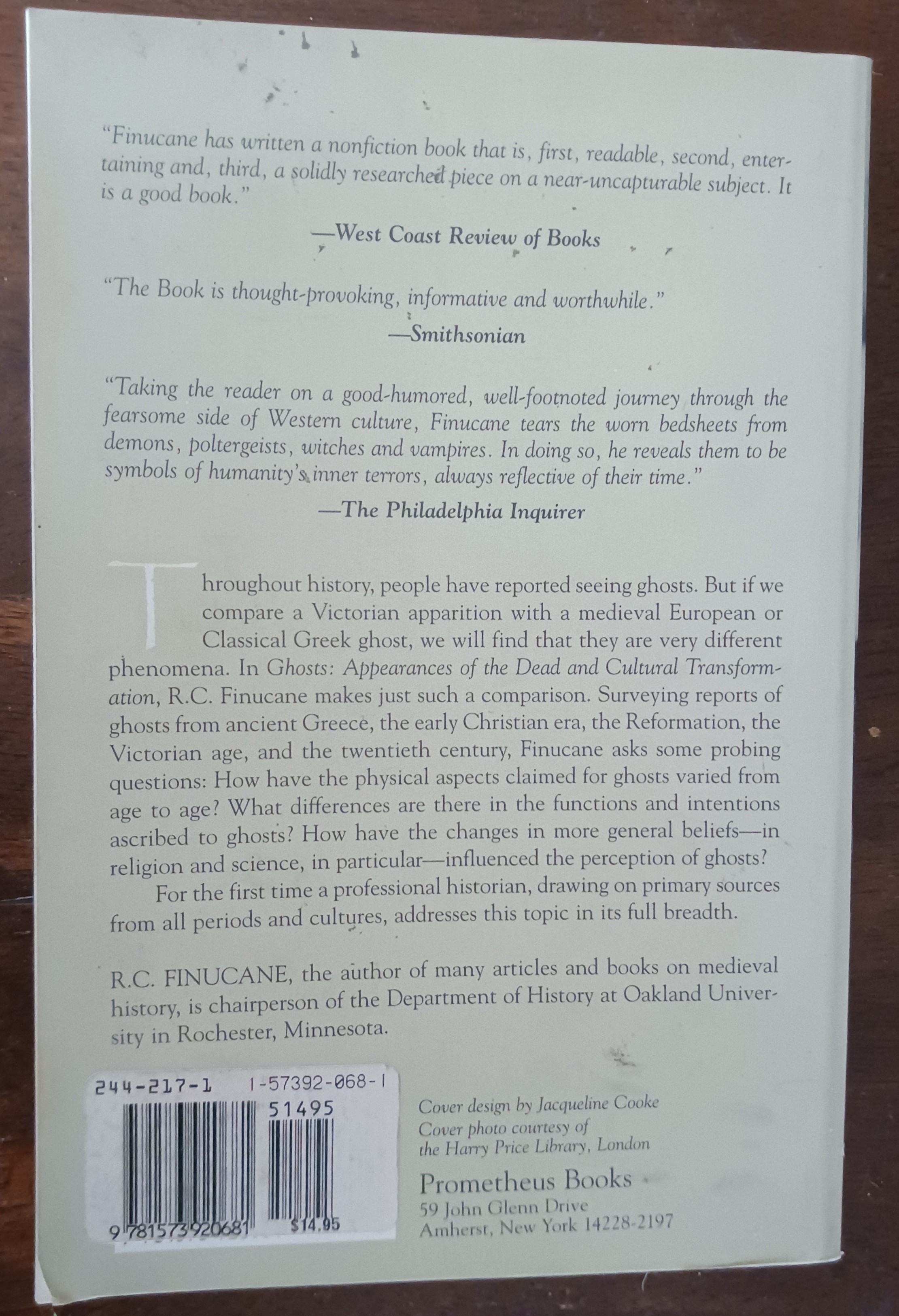 Ghosts: Appearances of the Dead & Cultural Transformation