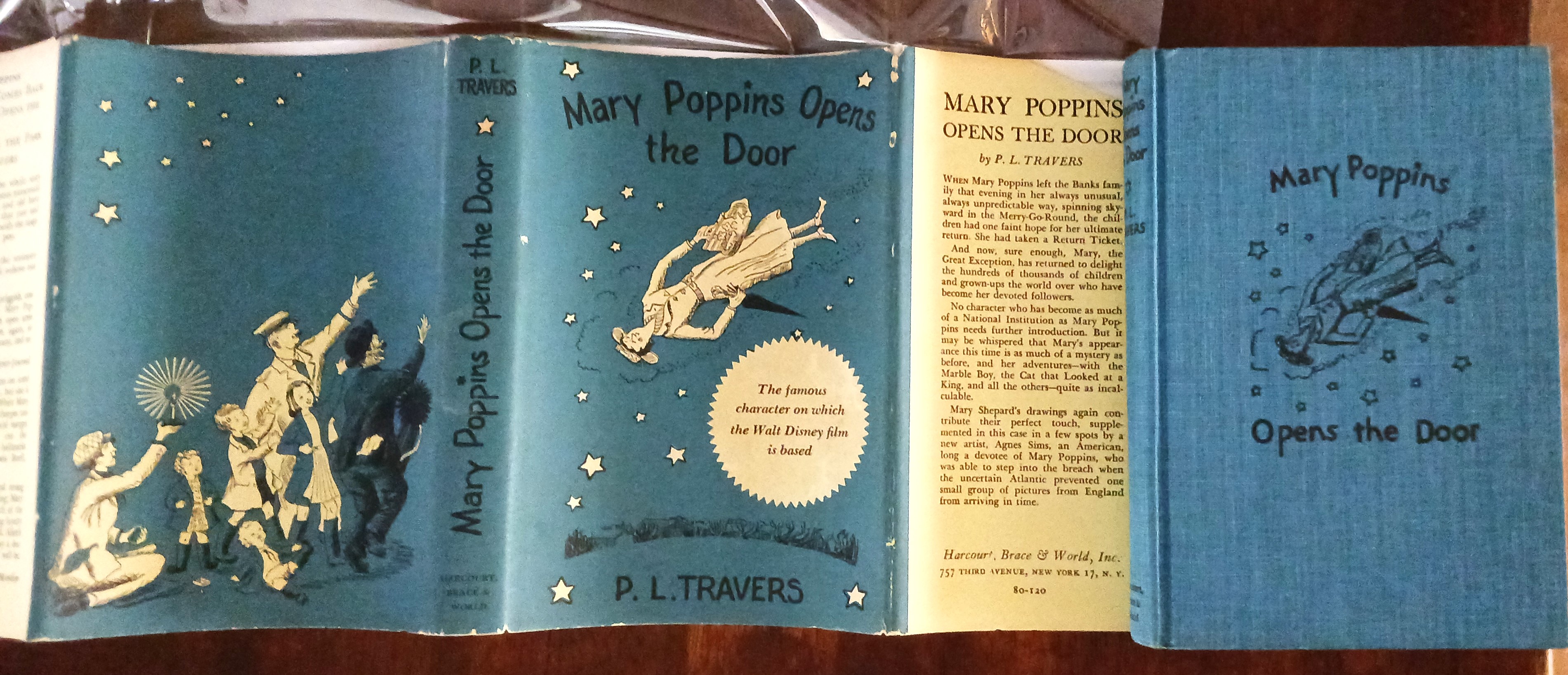 Mary Poppins Opens the Door