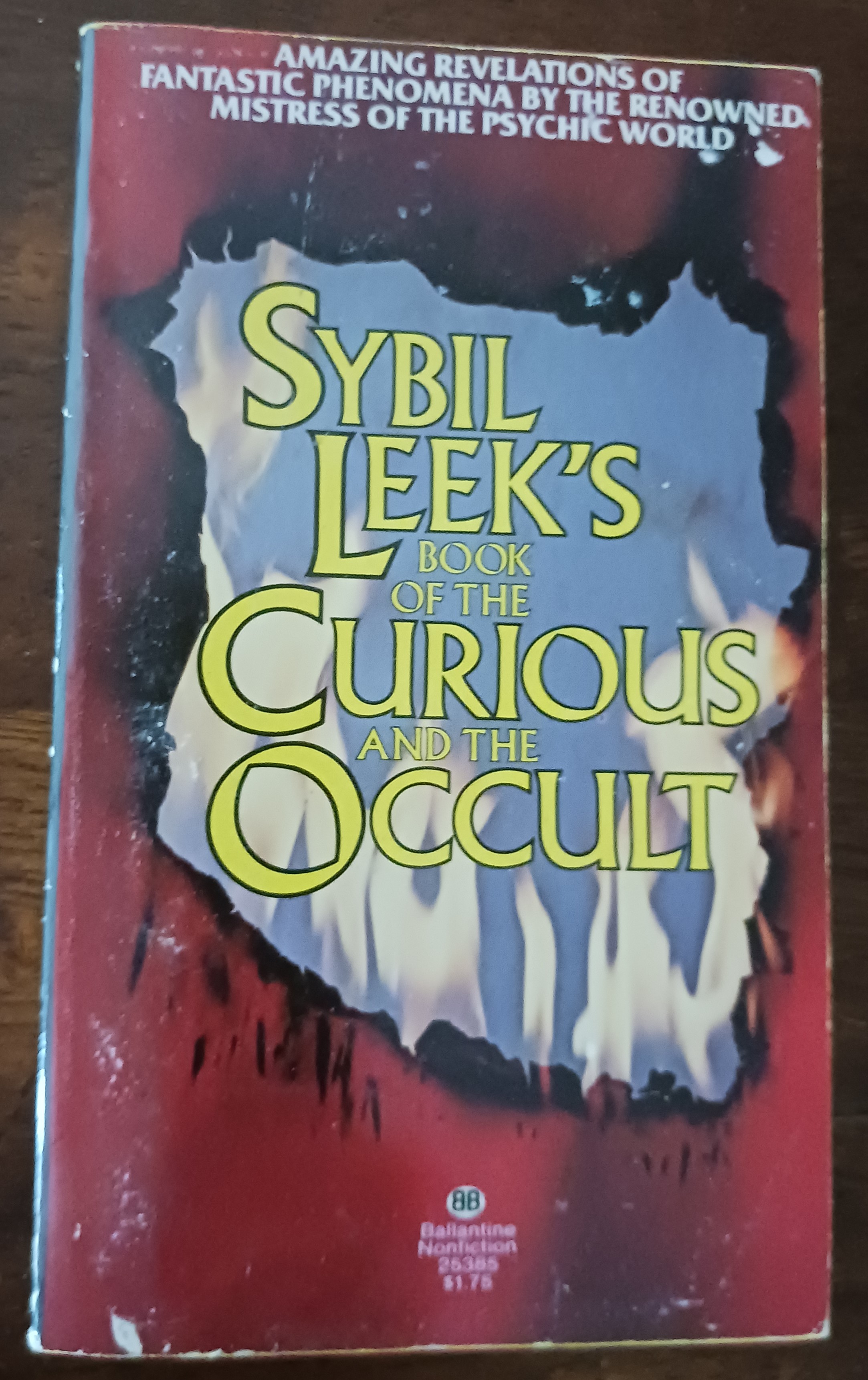Image for Sybil Leek's Book of the Curious and the Occult Sybil Leek's Book of the Curious and the Occult