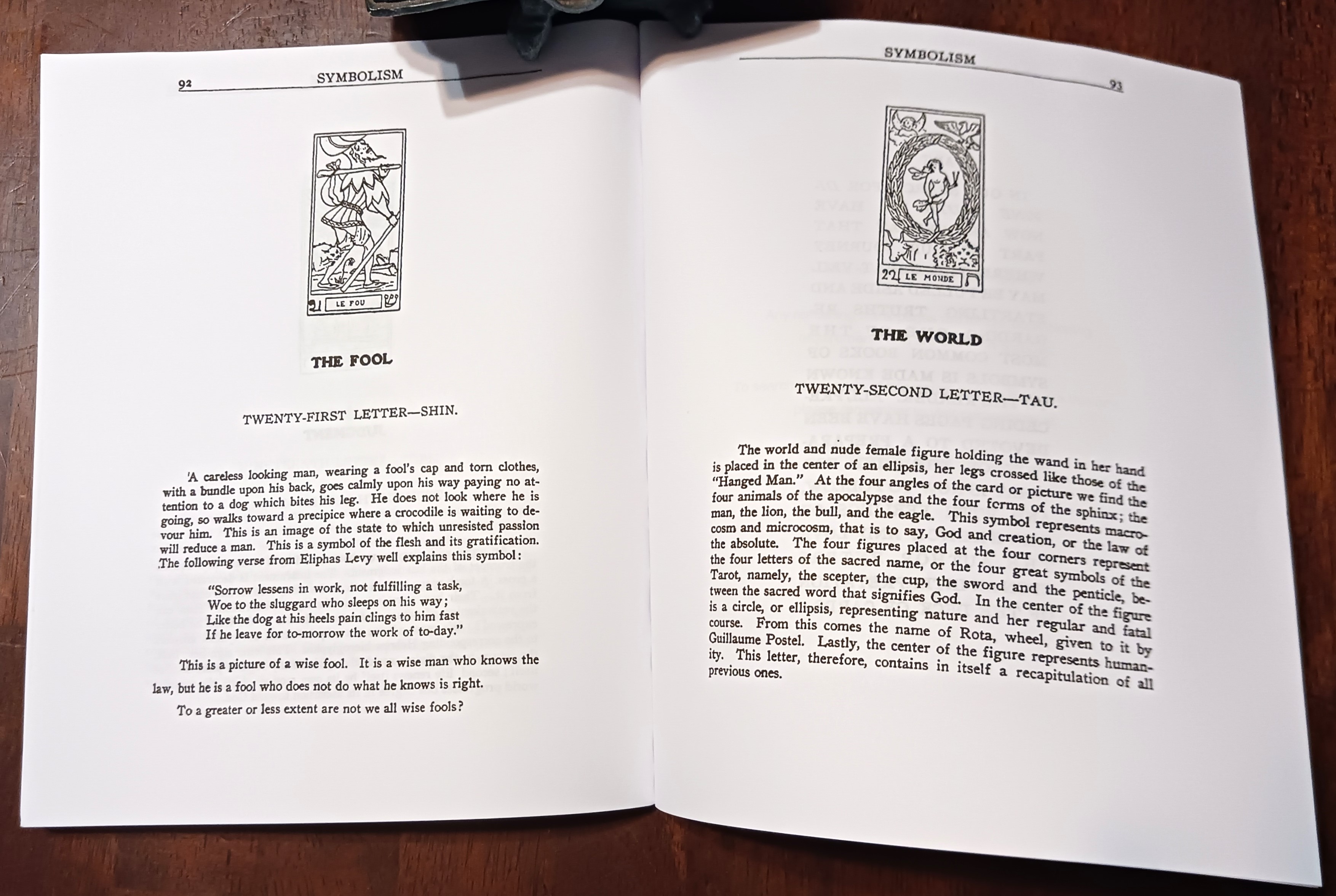 Symbolism Of The Tarot Of The Bohemian (Kessinger's Legacy Reprints)