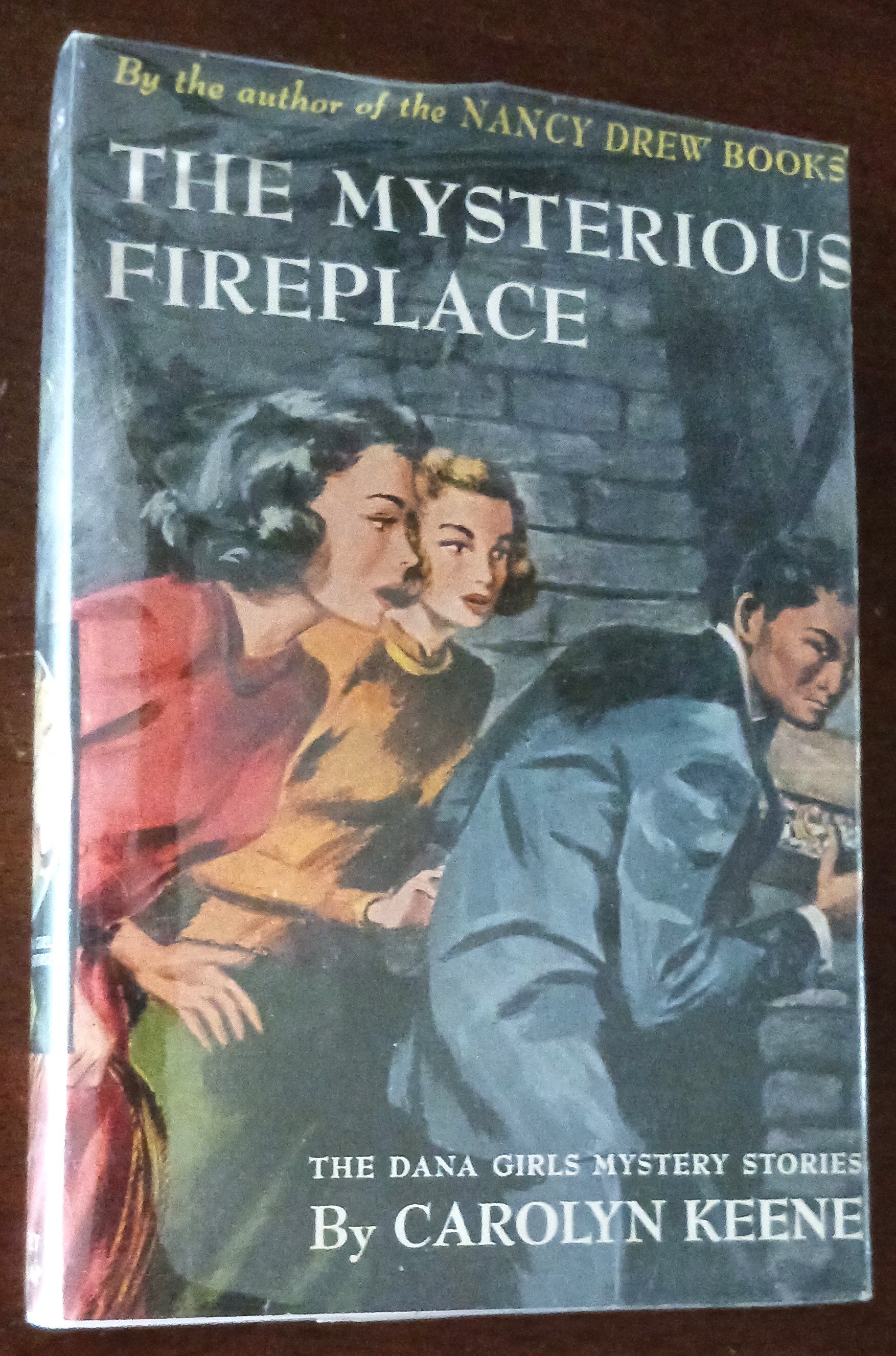 The Mysterious Fireplace (The Dana Girls Mystery Stories)