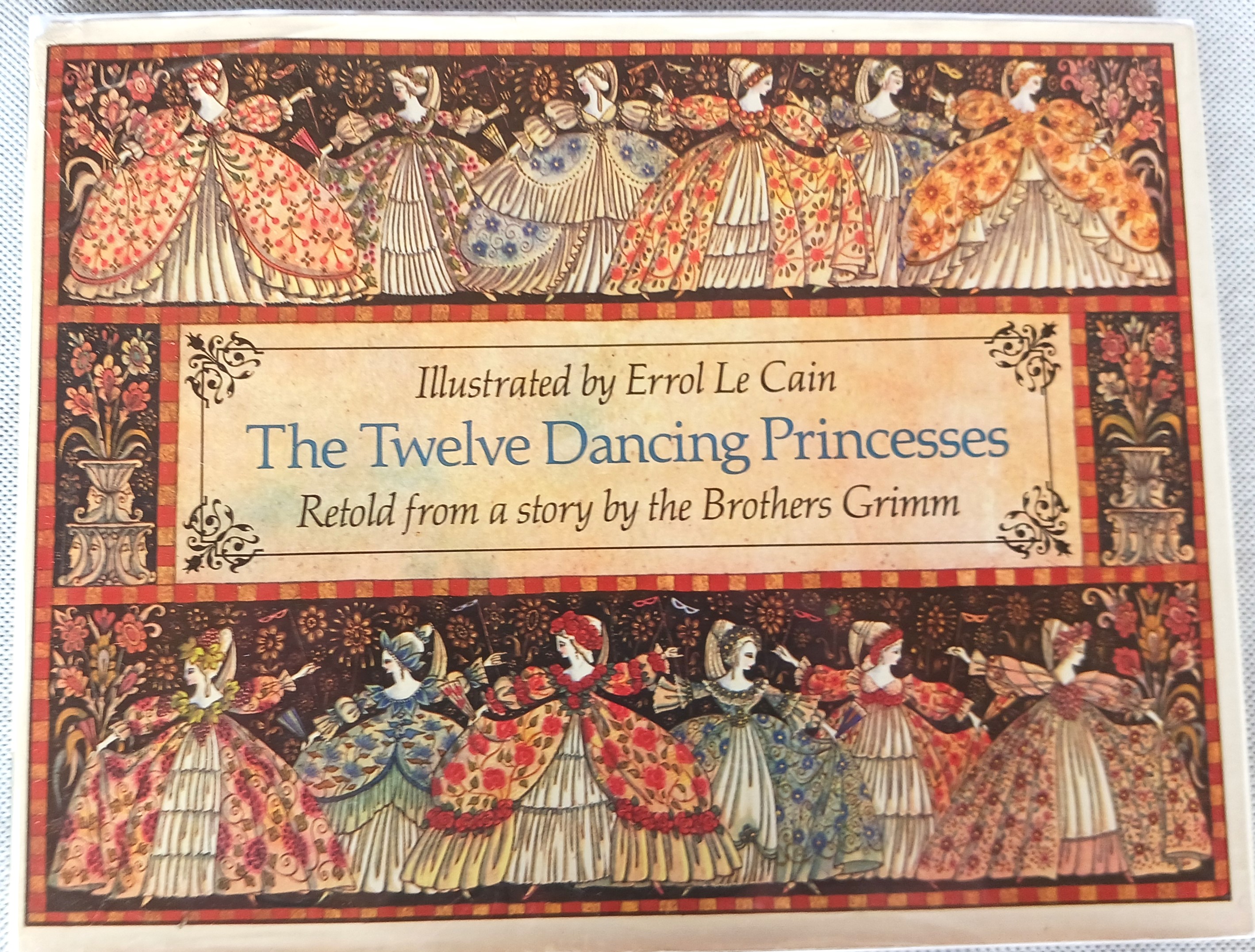 The Twelve Dancing Princesses
