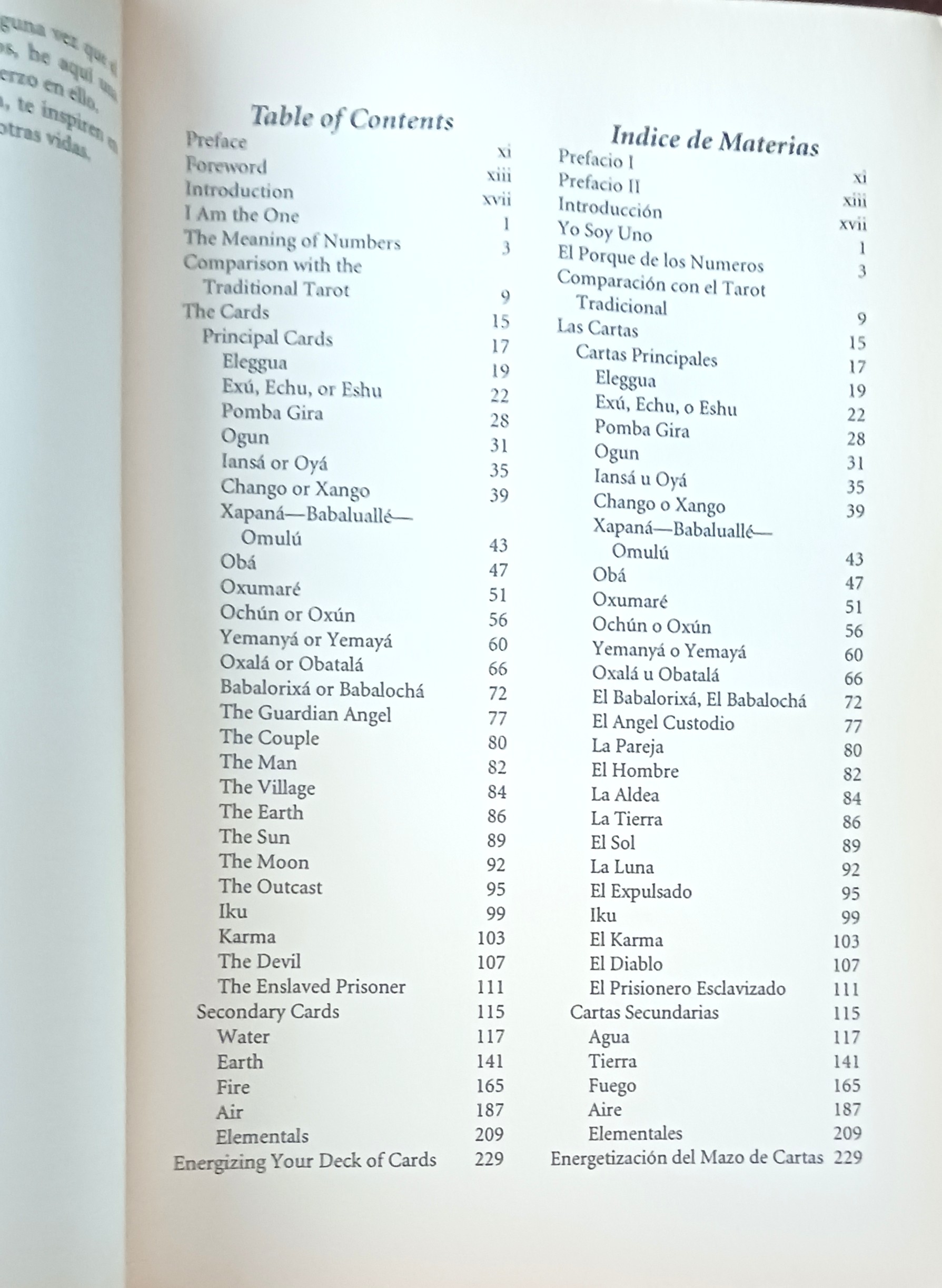 The Tarot of the Orishas/El Tarot de los Orishas (Book only)