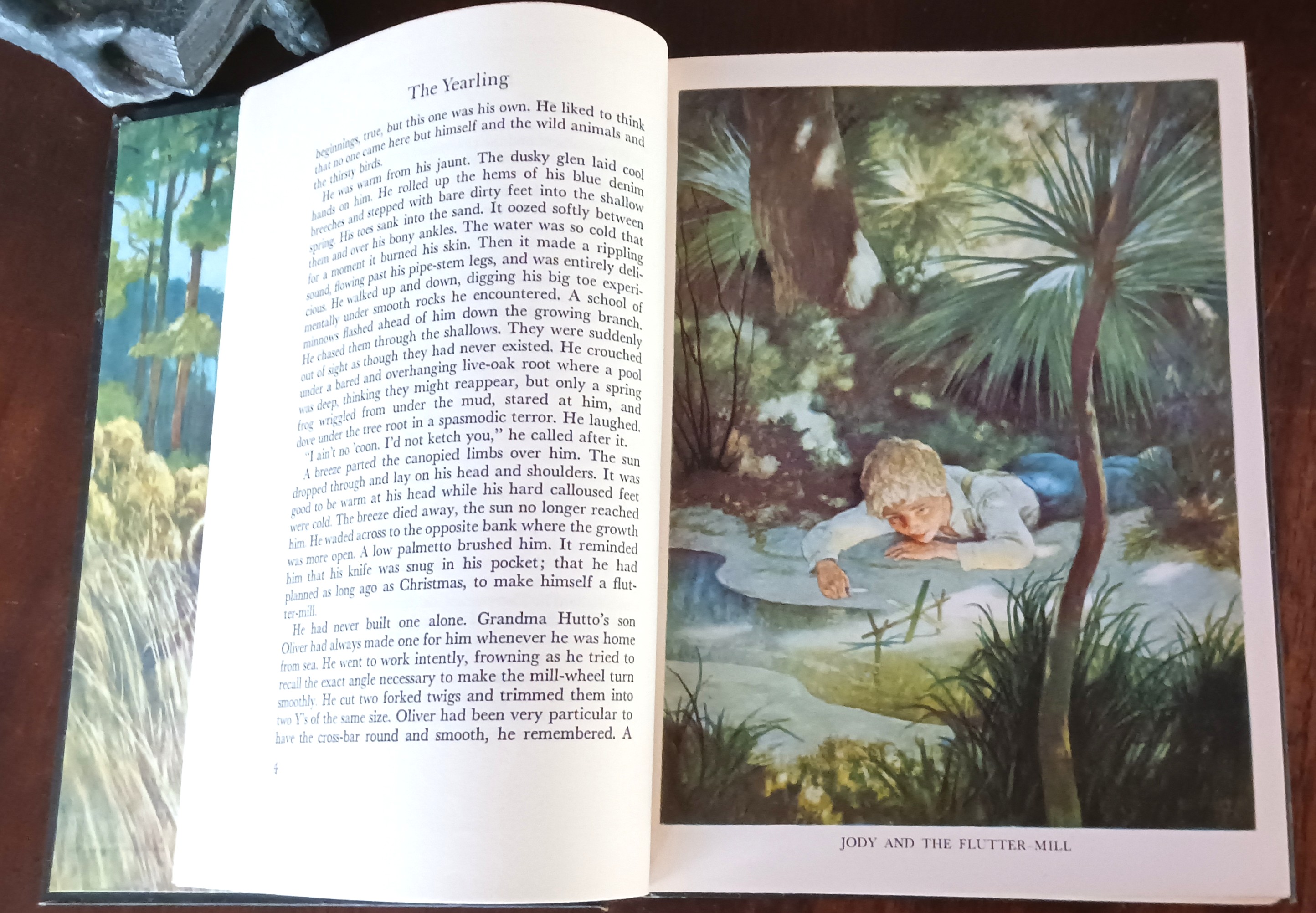 Image for The Yearling (Scribner's Illustrated Classics) The Yearling (Scribner's Illustrated Classics)