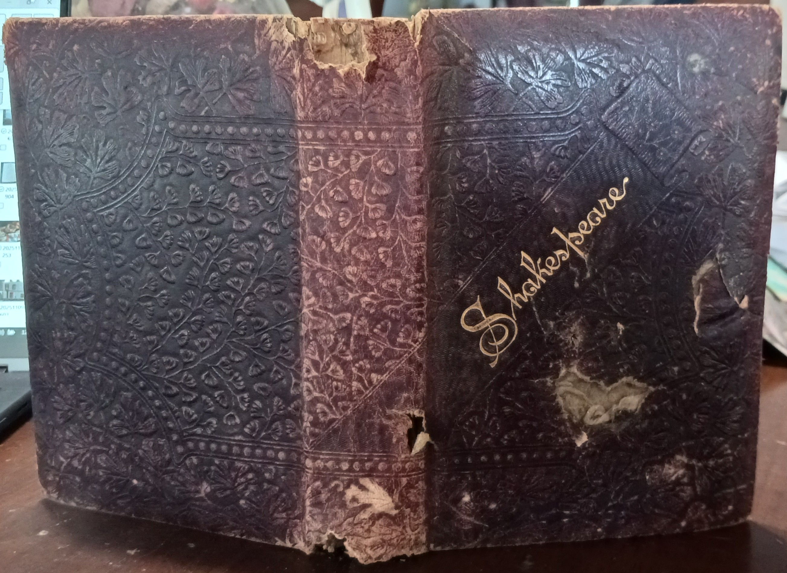 The Complete Works of William Shakespeare with His Will, and a Copious Glossary of Obsolete Words. Also a Memoir