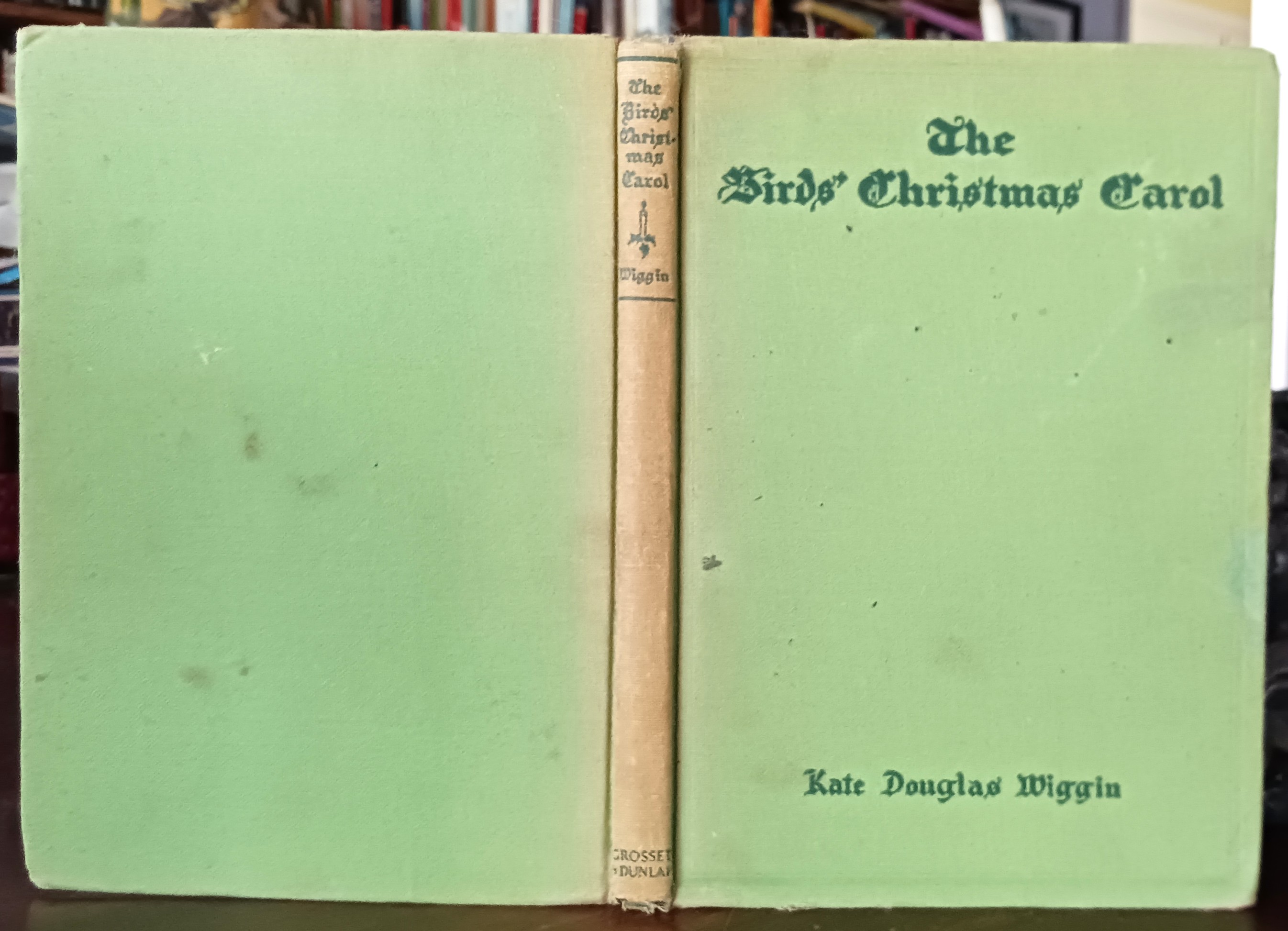 The Birds' Christmas Carol