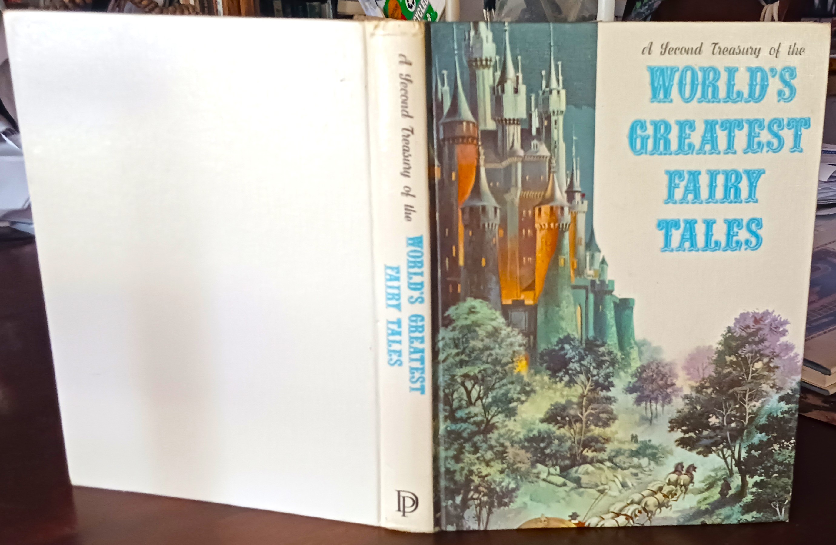 A Second Treasury of the World's Greatest Fairy Tales