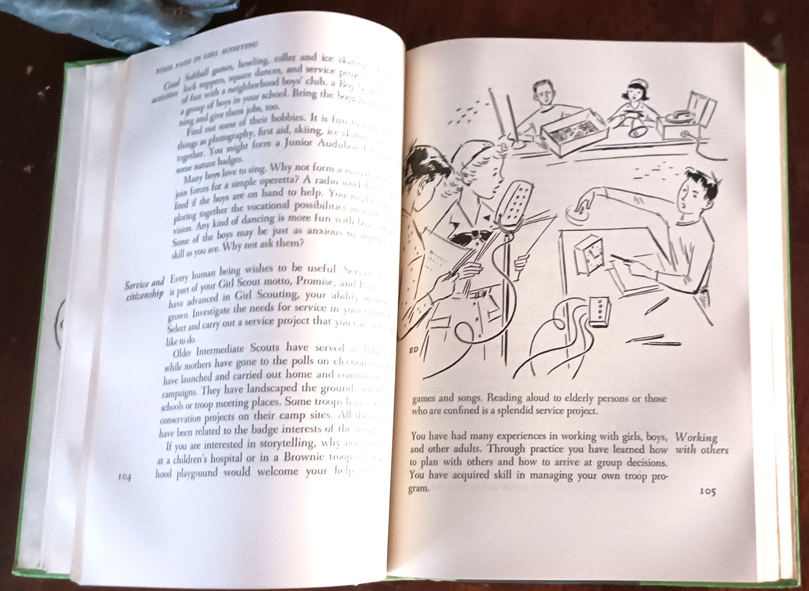 Image for Girl Scout Handbook: Intermediate Program Girl Scout Handbook: Intermediate Program
