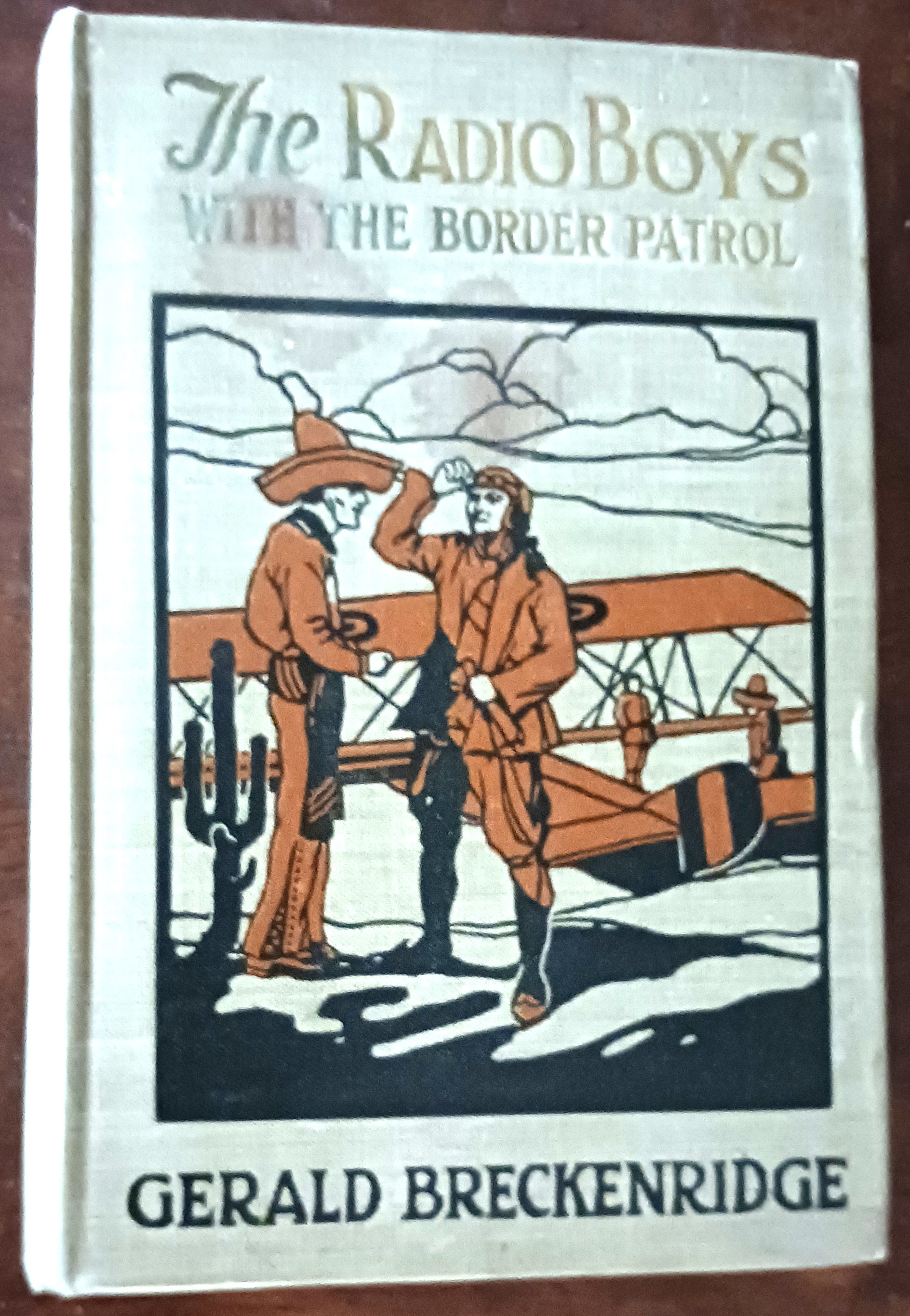 The Radio Boys with the Border Patrol (The Radio Boys series)