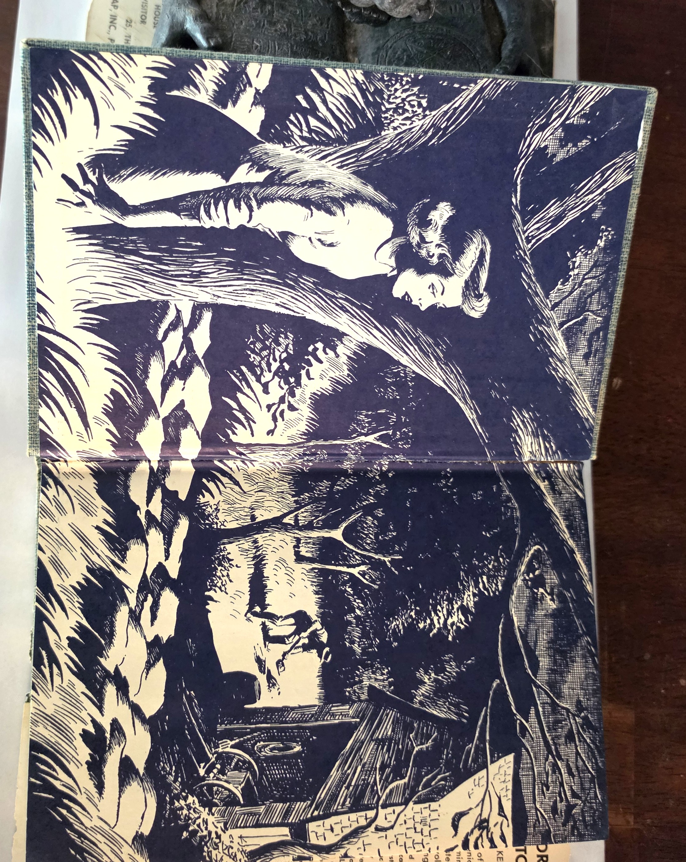 Image for The Clue of the Velvet Mask (Nancy Drew Mystery Stories) The Clue of the Velvet Mask (Nancy Drew Mystery Stories)