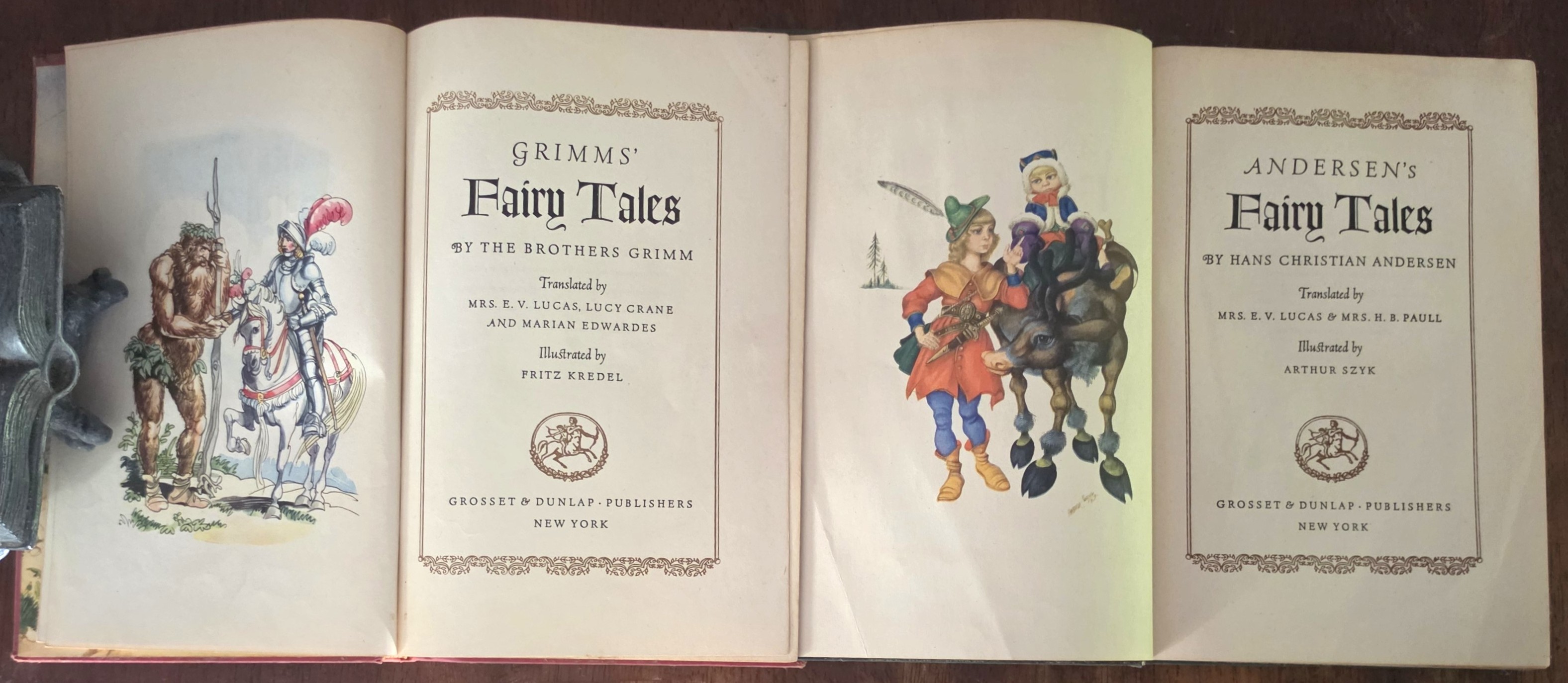 Image for Andersen's Fairy Tales & Grimms' Fairy Tales--2-Volume Set (Illustrated Junior Library) Andersen's Fairy Tales & Grimms' Fairy Tales--2-Volume Set (Illustrated Junior Library)